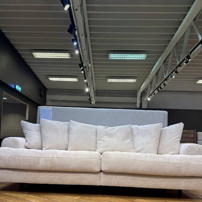 Elie II 3-seter sofa 248 cm i Lincoln kordfløyel