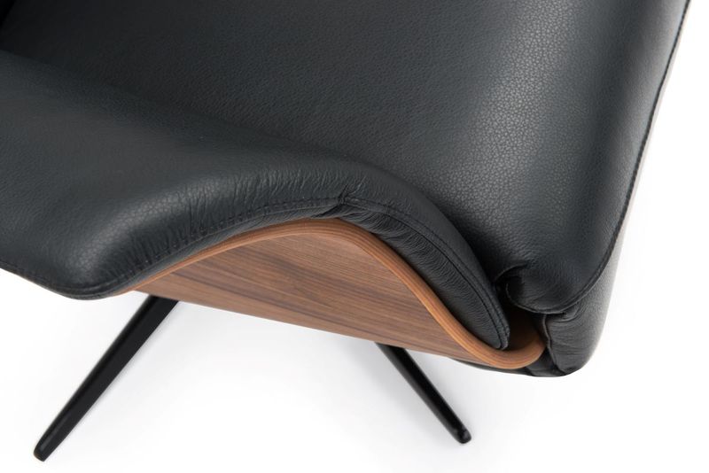 Seven Recliner med integrert fothviler | Semianilin skinn