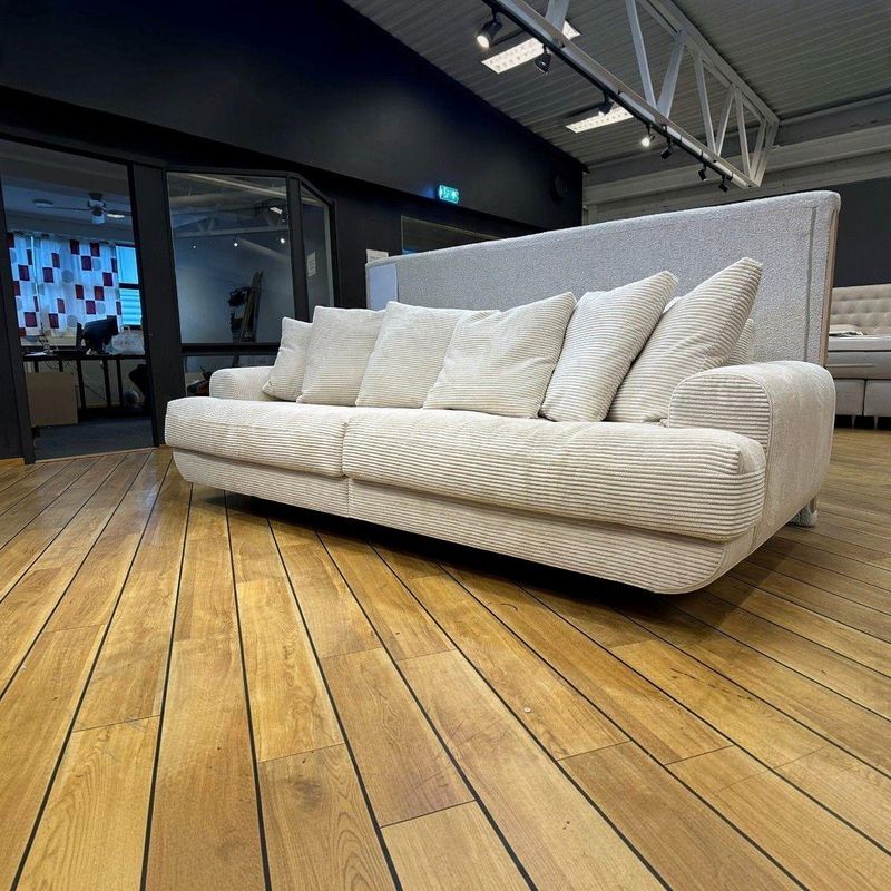 Elie II 3-seter sofa 248 cm i Lincoln kordfløyel